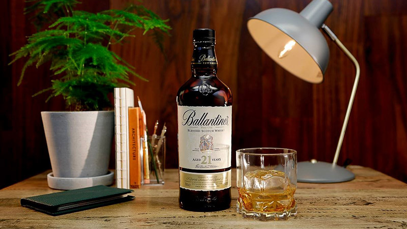 lịch sử ra đời thương hiệu rượu ballantines