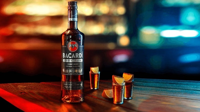 rượu bacardi là rượu gì