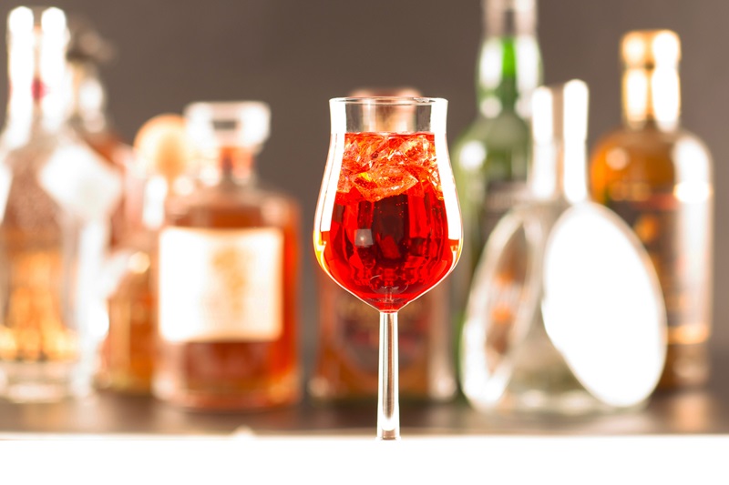 cách pha rượu Apocalypse Spritz