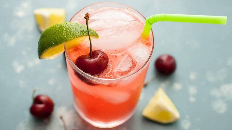 vodka với cherry