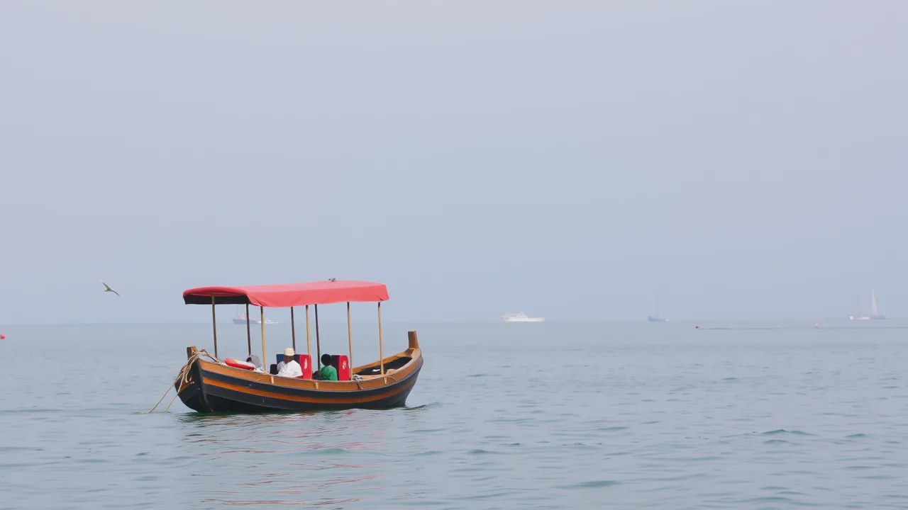 Vì sao khách mua rượu ngoại cần được tư vấn kỹ hơn